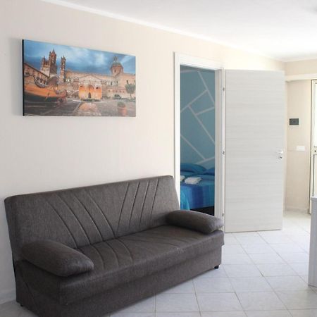 Iccara Casa Vacanze Carini Luaran gambar